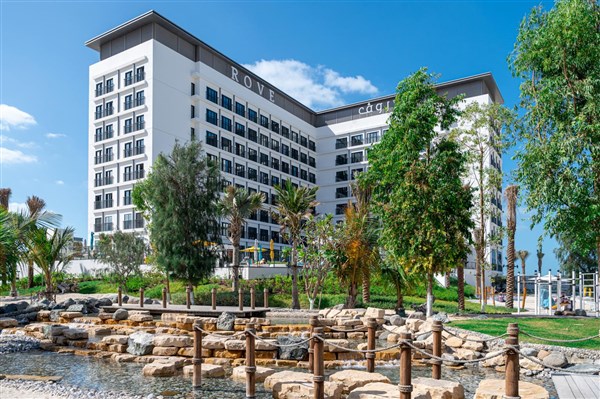 Rove La Mer pohled na hotel | Rove La Mer