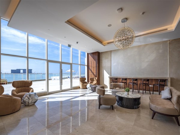 Radisson Resort Ras Al Khaimah Marjan Island lobby bar | Radisson Resort Ras Al Khaimah Marjan Island