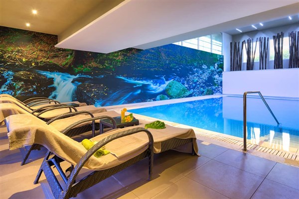 The Views Oasis vnitrřní spa | The Views Oasis