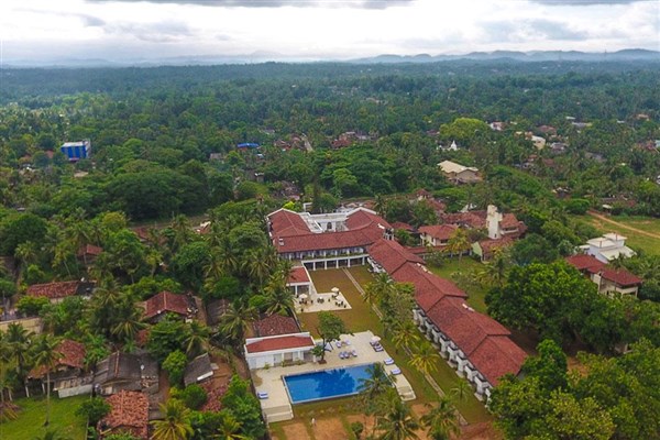 Hibiscus Beach Hotel
