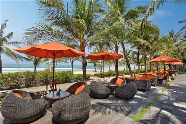 Legian Beach Hotel sezení u pláže | Legian Beach Hotel