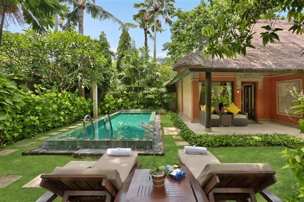 Legian Beach Hotel bazén u vily | Legian Beach Hotel