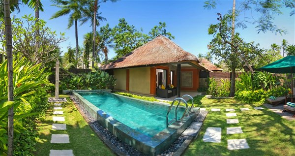 Legian Beach Hotel bazén u vily | Legian Beach Hotel