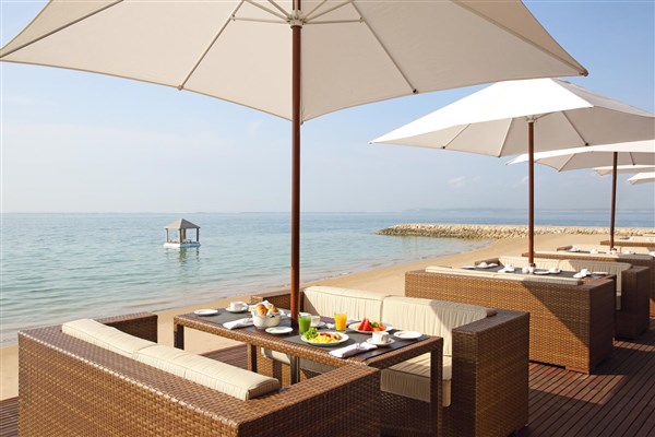 Puri Santrian posezení s výhledem na moře | Puri Santrian