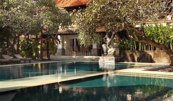 Puri Santrian bazén | Puri Santrian