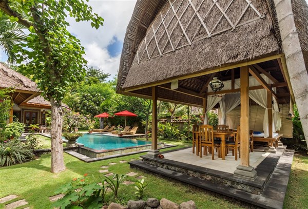 Taman Sari Bali Resort & Spa venkovní posezení | Taman Sari Bali Resort & Spa
