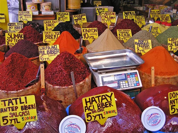 Istanbul koření na trhu | Istanbul
