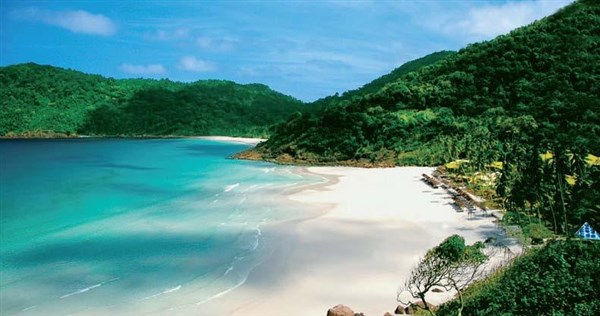 The Taaras Beach Resort & Spa pohled na pláž a moře | The Taaras Beach Resort & Spa