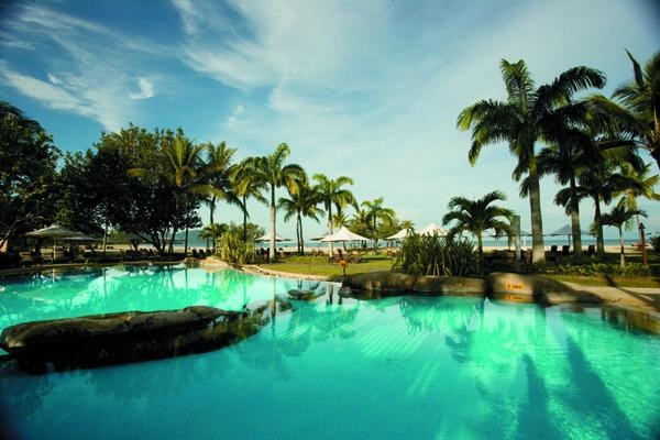 Shangri-La´s Rasa Ria Resort bazén | Shangri-La´s Rasa Ria Resort