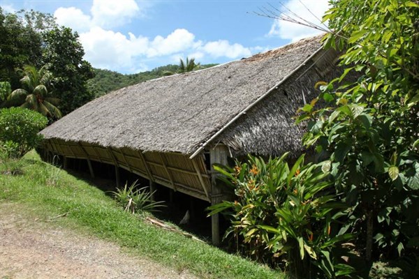 OKRUH BORNEO SABAH dlouhý dům | OKRUH BORNEO SABAH