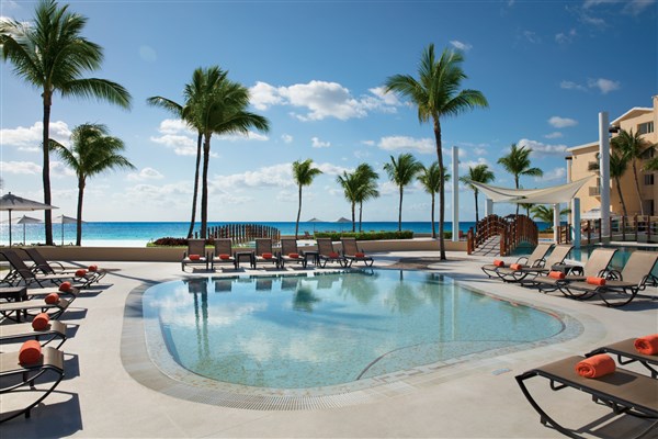 Dreams Jade Resort & Spa