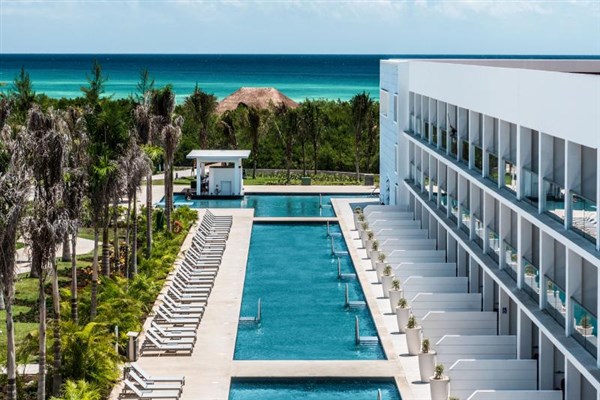 Platinum Yucatán Princess All Suites & Spa Resort