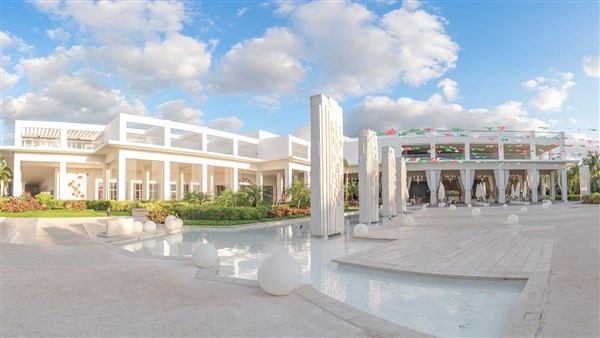 Platinum Yucatán Princess All Suites & Spa Resort