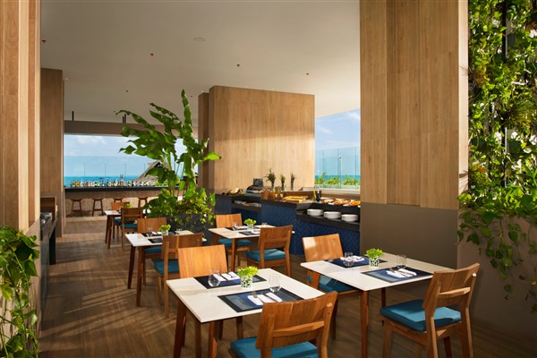 Dreams Vista Cancún Golf & Spa Resort