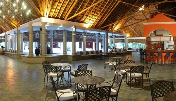 Catalonia Playa Maroma lobby bar | Catalonia Playa Maroma