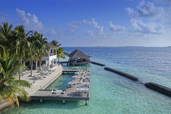 Kurumba Maldives sezení restaurace na molu | Kurumba Maldives