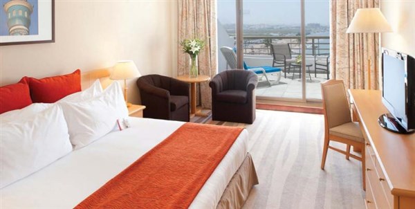 Crown Plaza Muscat