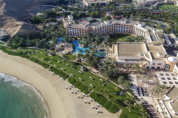Shangri-la Barr Al Jissah Resort & Spa Al Waha