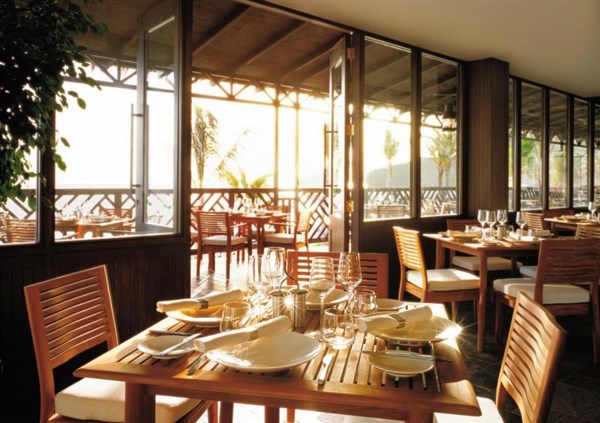Shangri-la Barr Al Jissah Resort & Spa Al Waha