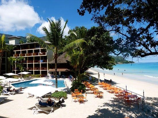 Coral Strand Hotel