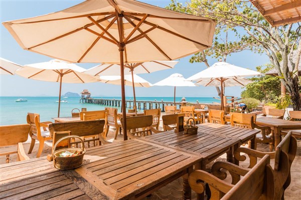 Santhiya Koh Yao Yai Resort & Spa restaurace u moře | Santhiya Koh Yao Yai Resort & Spa