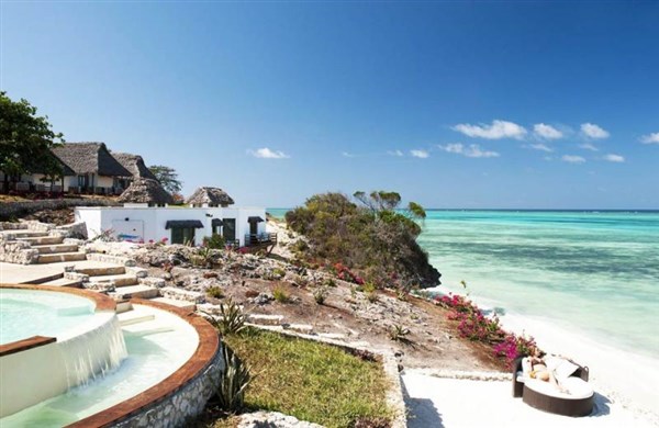 Karafuu Beach Resort & Spa bazén s výhledem na moře | Karafuu Beach Resort & Spa