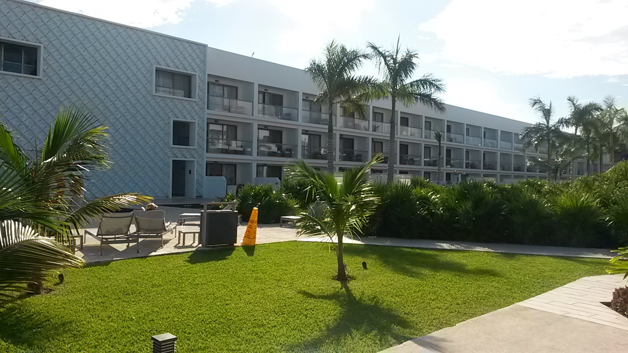 Platinum Yucatán Princess All Suites & Spa Resort