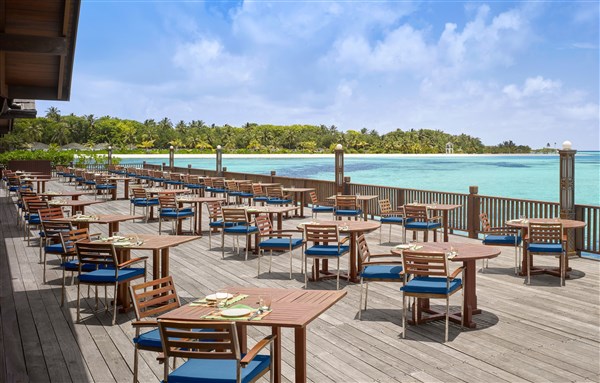 Villa Nautica Paradise Island terasa restaurace | Villa Nautica Paradise Island