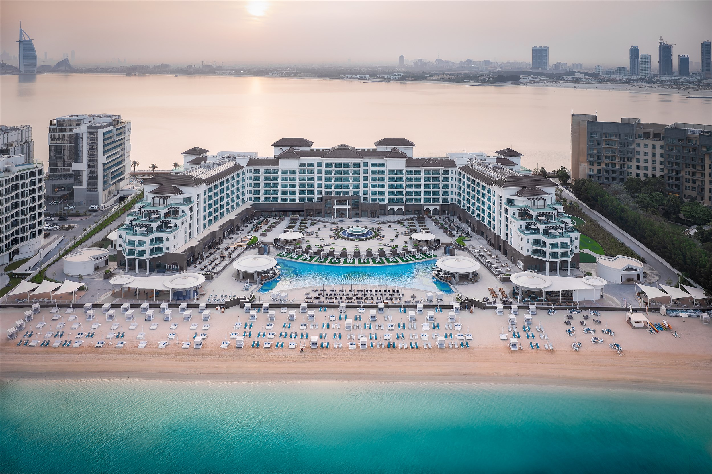 Taj Exotica Resort & Spa The Palm Dubai