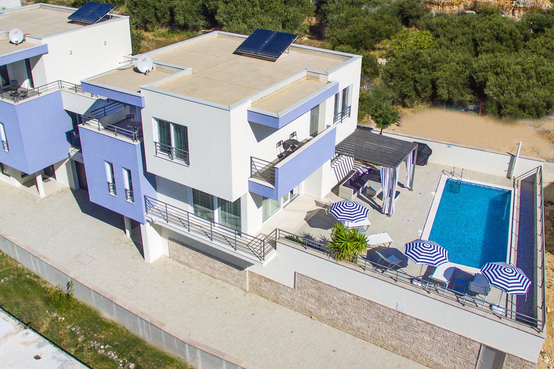 Luxury Villa Blue Silk