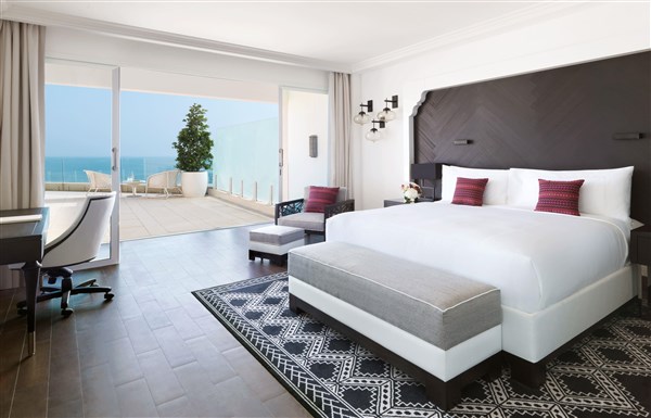 Fairmont Fujairah Beach Hotel