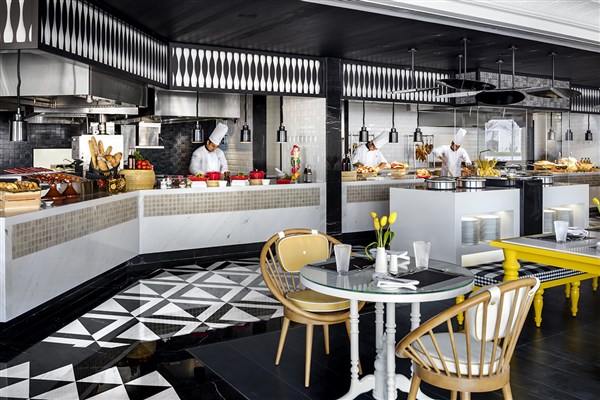 Fairmont Fujairah Beach Hotel restaurace | Fairmont Fujairah Beach Hotel