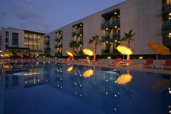 Golden Residence bazén | Golden Residence