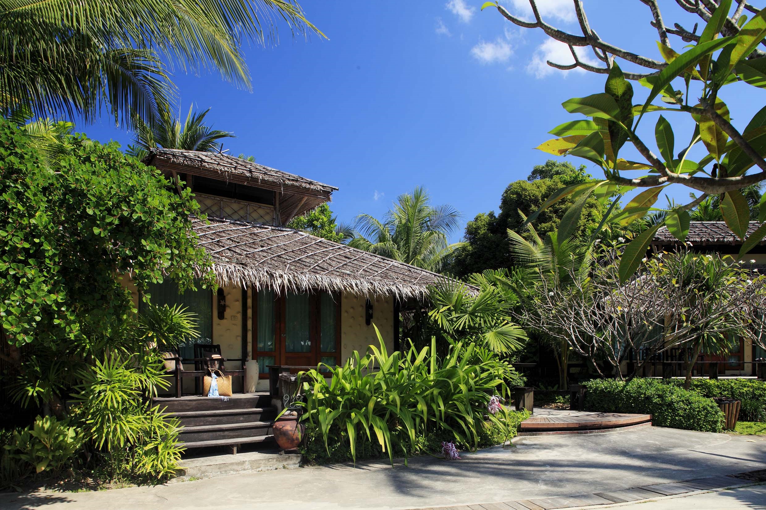 Centara Tropicana Beach Resort