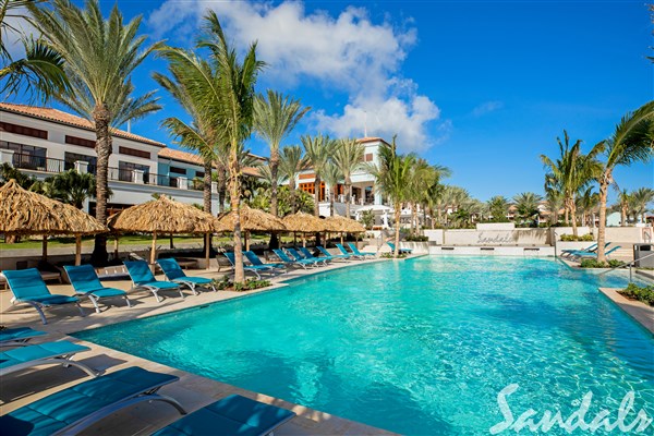 Sandals Royal Curacao bazén | Sandals Royal Curacao