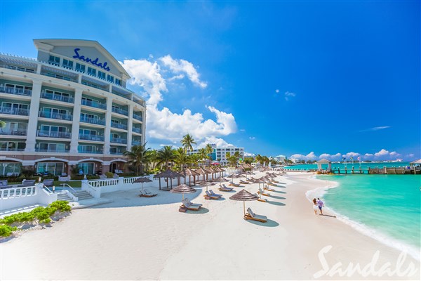 Sandals Royal Bahamian hotel a pláž | Sandals Royal Bahamian