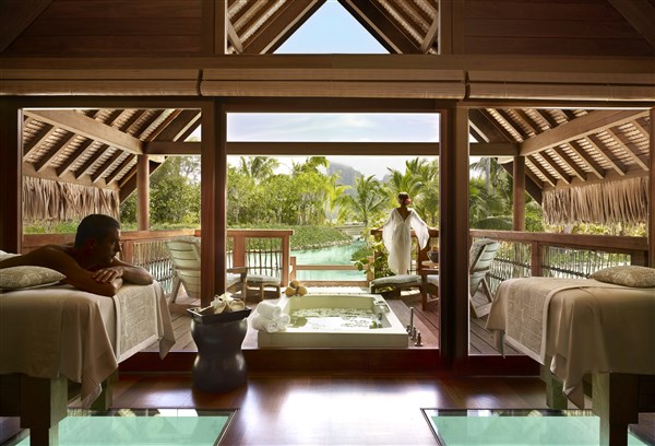 Four Seasons Resort Bora Bora