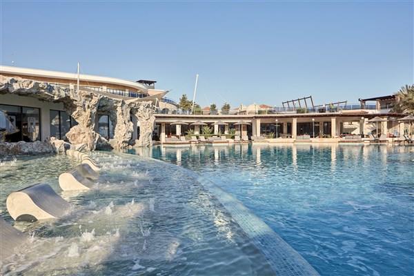 Atlantica Caldera Palace