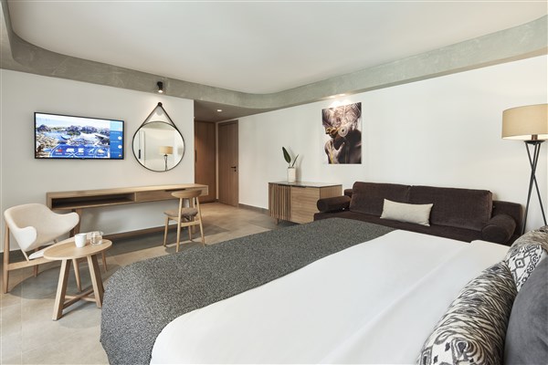 Atlantica Caldera Palace