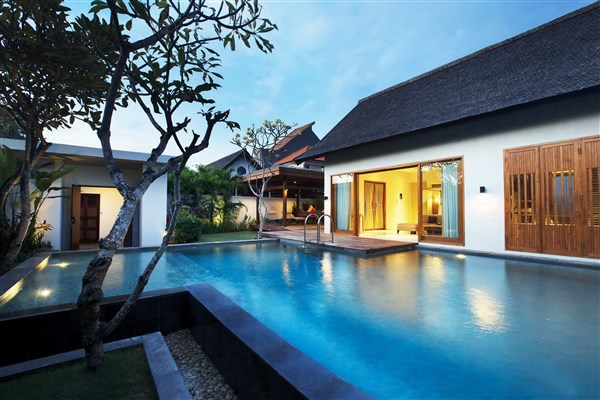 The Samaya Seminyak bazén u vily | The Samaya Seminyak