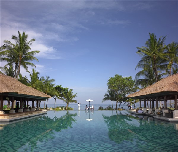 InterContinental Bali Resort hlavní bazén | InterContinental Bali Resort