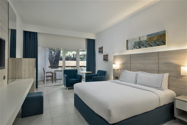 Habtoor Grand Resort, Autograph Collection