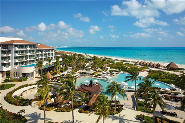 Dreams Playa Mujeres Golf & Spa Resort bazén | Dreams Playa Mujeres Golf & Spa Resort