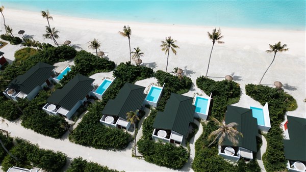 beach suite s bazénem přímo na pláži | Joy Island