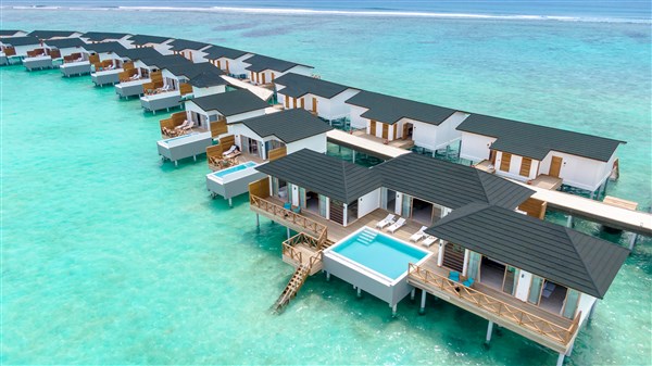 pohled na lagoon residenci s bazénem | Joy Island