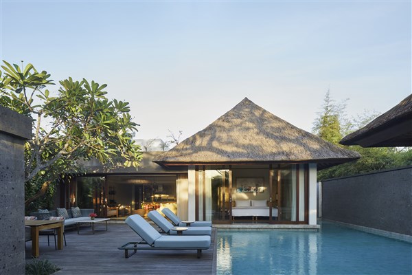 Andaz Bali bazén s lehátky | Andaz Bali