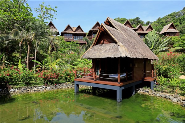 Cauayan Island Resort