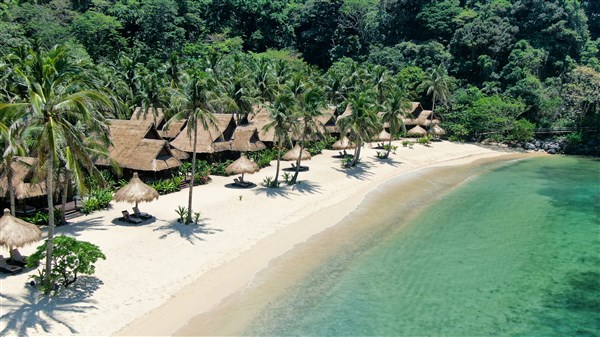 Cauayan Island Resort pláž | Cauayan Island Resort