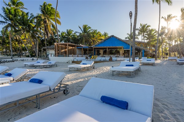 Caribe Deluxe Princess platinum pláž | Caribe Deluxe Princess Hotel