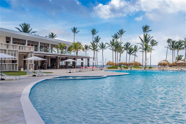 Tropical Deluxe Princess beach club s bazénem | Tropical Deluxe Princess